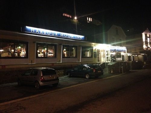 Harbour Moon Inn Лоо Екстер'єр фото